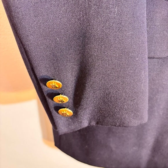 AQUASCUTUM Sz 6 Double-Breasted Blazer with Gold Buttons Shoulder Pads 100% Wool - Picture 5 of 14